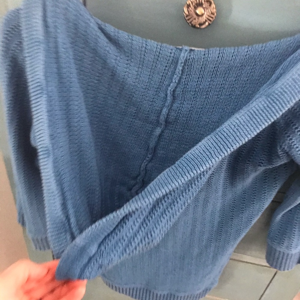 Sweater - Picture 6 of 6